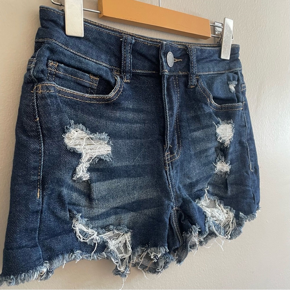 Sonoma SO Dark Blue Distressed Jean Shorts 2” Inseam - Size 25 (Size 1) EUC - Picture 4 of 16